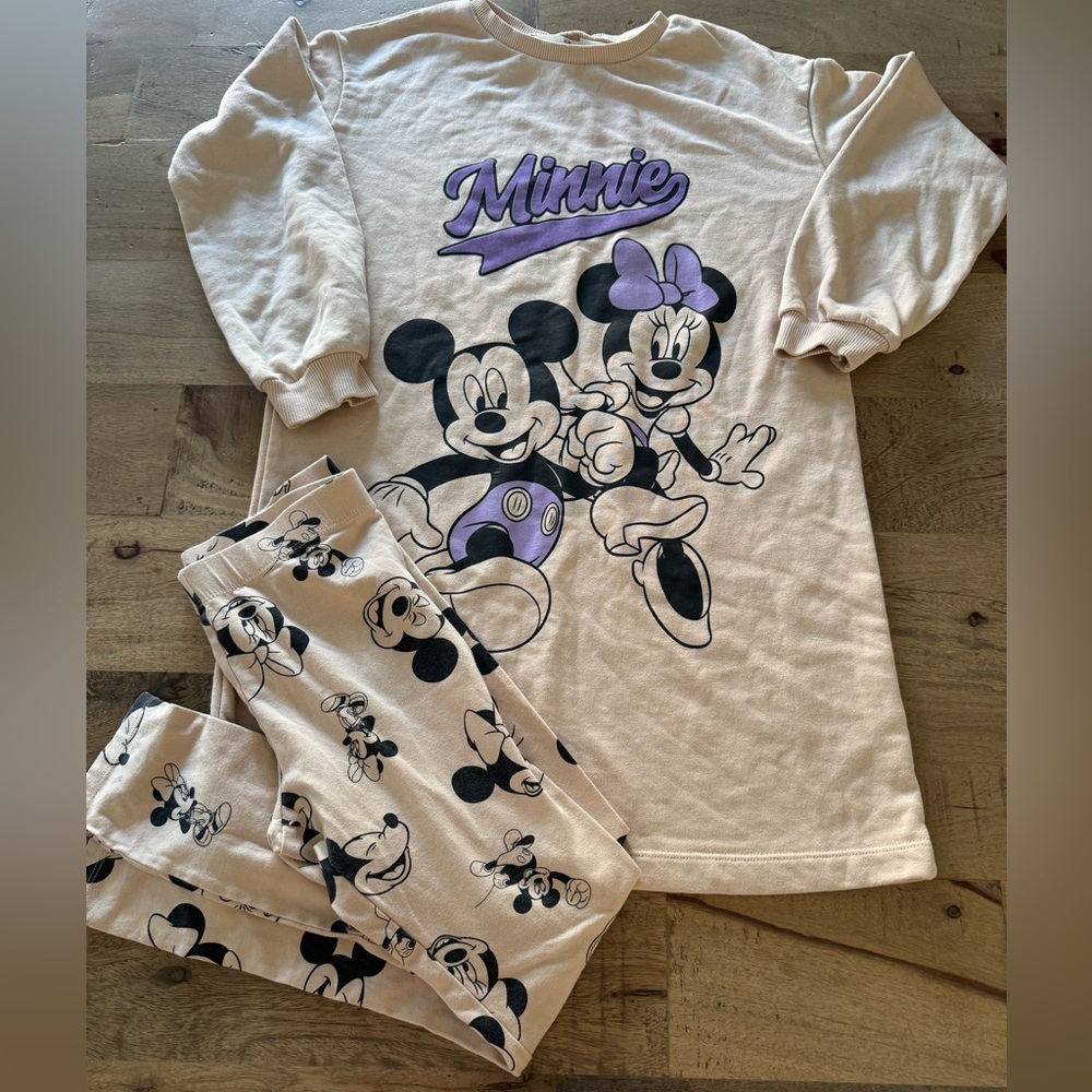 H&M Disney Minnie Mouse tan graphic set size 9 - 10 years